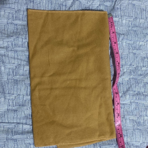 Lv dustbag good used condition clean in and out 12x 7 in inches no foul smell - Picture 2 of 3